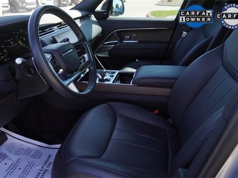 Used 2023 Land Rover Range Rover SE image 20
