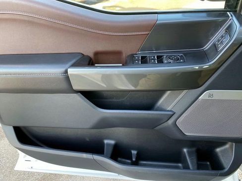 Used 2022 Ford F150 Lariat image 23