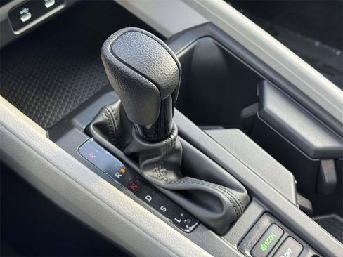 Certified 2023 Honda Accord EX image 29