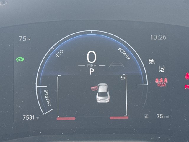 Used 2026 Toyota Camry Hybrid FWD image 18