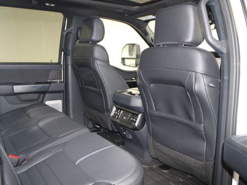 New 2026 Ford F250 Platinum image 36