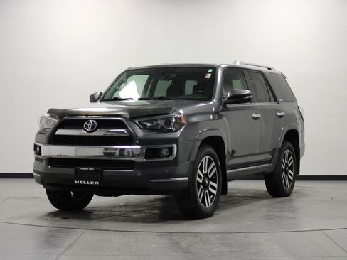 Used 2017 Toyota 4Runner Limited image 8