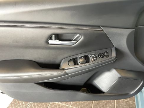 Used 2024 Nissan Sentra SV w/ All-Weather Package image 6