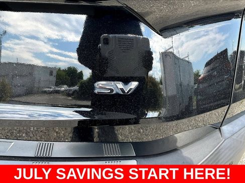 Used 2023 Nissan Rogue SV FWD image 31