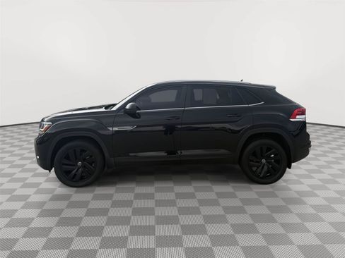 Certified 2023 Volkswagen Atlas Cross Sport SE w/ Panoramic Sunroof Package AWD/4WD image 6