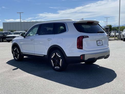 Used 2025 Kia Telluride S AWD/4WD image 24