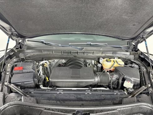 Used 2022 Chevrolet Tahoe Premier AWD/4WD image 33