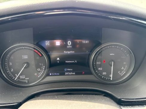Used 2022 Cadillac XT6 Premium Luxury w/ Technology Package AWD/4WD image 26