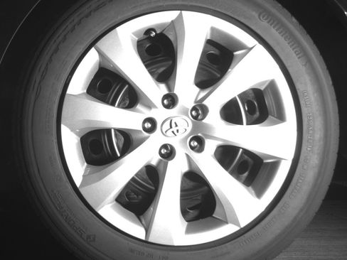 Used 2025 Toyota Corolla LE FWD image 14