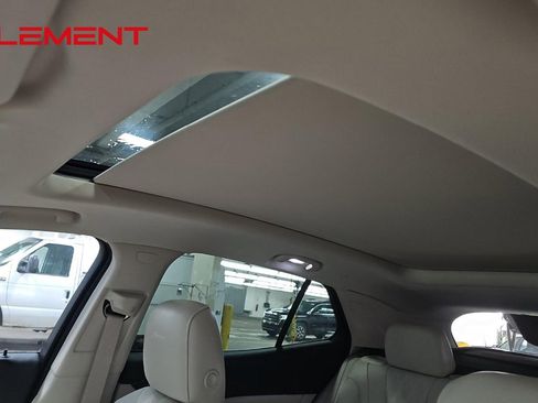 Used 2023 Buick Envision Avenir image 19