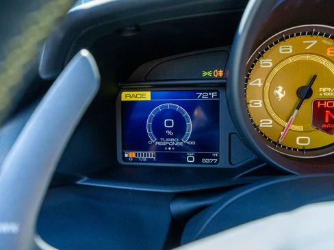 Used 2019 Ferrari 488 GTB RWD image 45