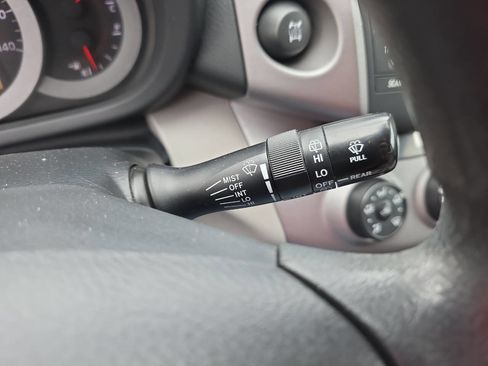 Used 2007 Toyota RAV4 4WD image 22