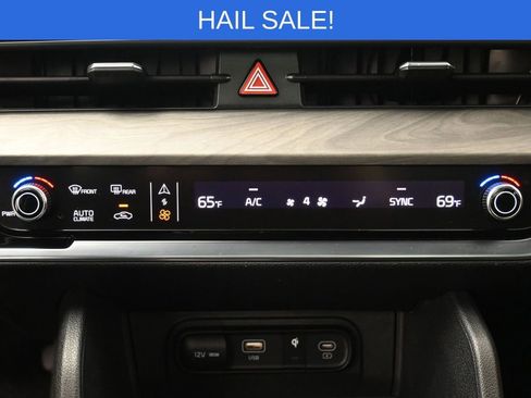 Used 2025 Kia Sportage X-Line w/ Premium Package image 22