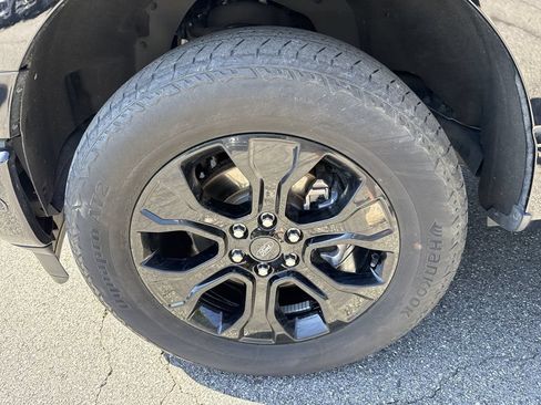 Used 2023 Ford F150 Platinum w/ Equipment Group 701A High AWD/4WD image 11