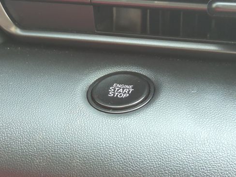 Certified 2025 Hyundai Elantra Sport FWD image 28