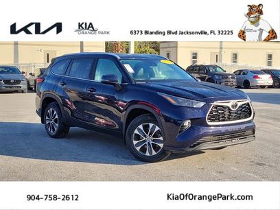 Used 2023 Toyota Highlander L