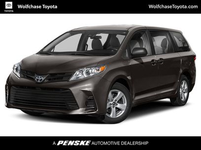 Used 2019 Toyota Sienna SE Premium