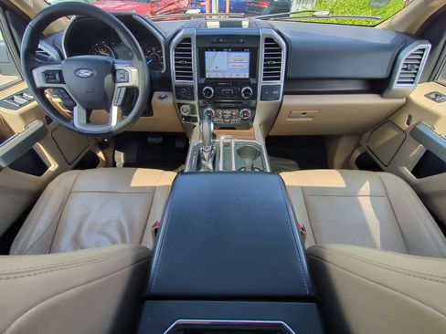 Used 2016 Ford F150 Lariat w/ Equipment Group 502A Luxury AWD/4WD image 15