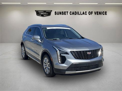 Certified 2023 Cadillac XT4 Premium Luxury FWD image 1