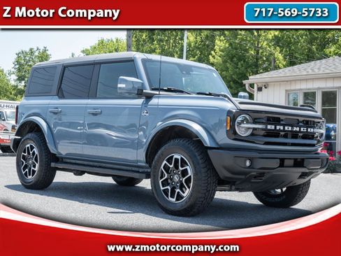 Used 2024 Ford Bronco Outer Banks AWD/4WD image 1