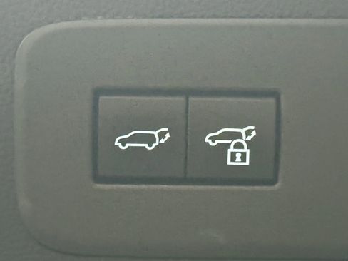 Used 2024 Lexus GX 550 w/ Accessory Package (2T) image 15