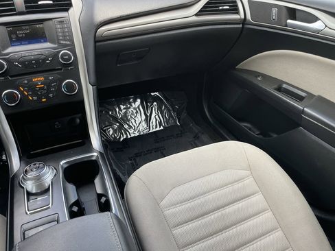 Used 2017 Ford Fusion S FWD image 15