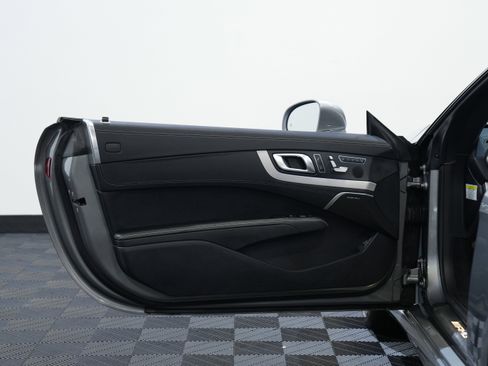 Used 2013 Mercedes-Benz SL 63 AMG image 20