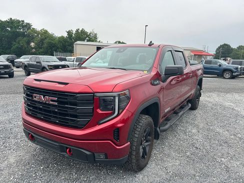Used 2023 GMC Sierra 1500 Elevation w/ X31 Off-Road Package AWD/4WD image 2
