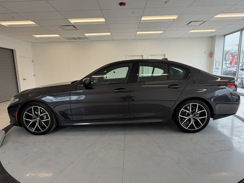 Used 2021 BMW 540i xDrive 540i xDrive w/ M Sport Package image 4