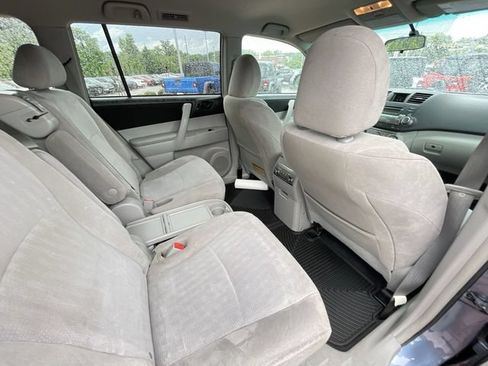 Used 2011 Toyota Highlander 4WD image 33