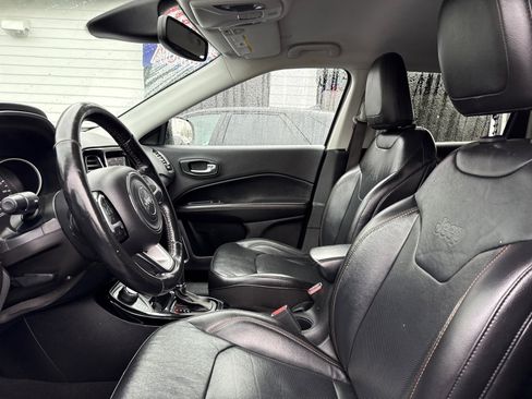 Used 2020 Jeep Compass Limited image 13