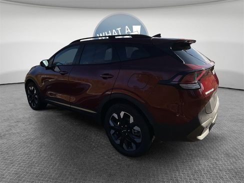 Certified 2023 Kia Sportage X-Line w/ X-Line Premium Package image 6