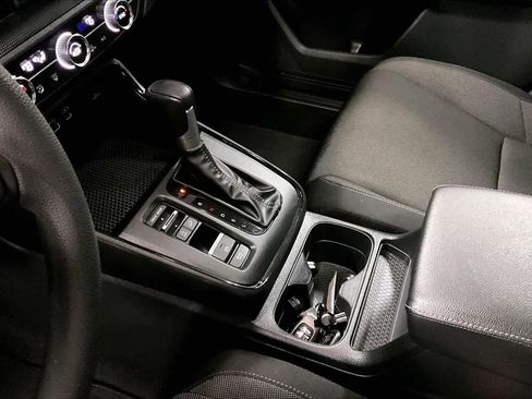 Used 2024 Honda CR-V EX image 15