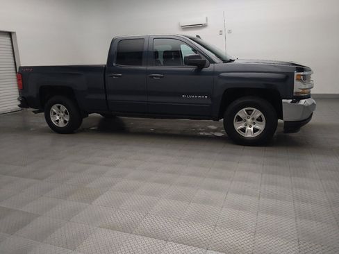 Used 2018 Chevrolet Silverado 1500 LT w/ Trailering Package AWD/4WD image 11