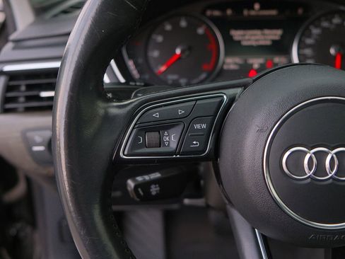 Used 2019 Audi A4 2.0T Premium w/ Convenience Package image 17