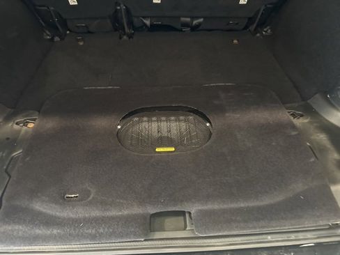 Used 2018 Jeep Wrangler Unlimited Sahara w/ Dual Top Group image 15