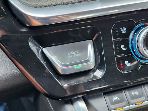 Used 2023 GMC Sierra 1500 Denali w/ Denali Reserve Package AWD/4WD image 22