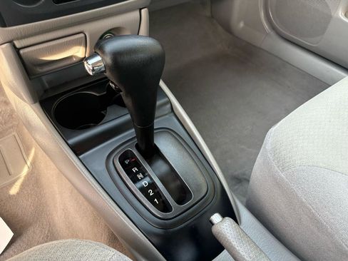 Used 2003 MAZDA Protege FWD image 41