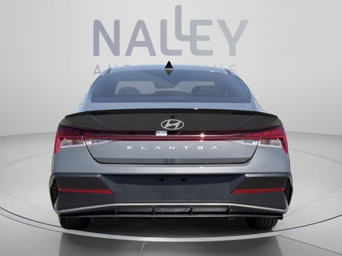 New 2026 Hyundai Elantra SEL Sport FWD image 5