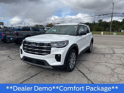New 2026 Ford Explorer Active w/ Active Comfort Package image 6