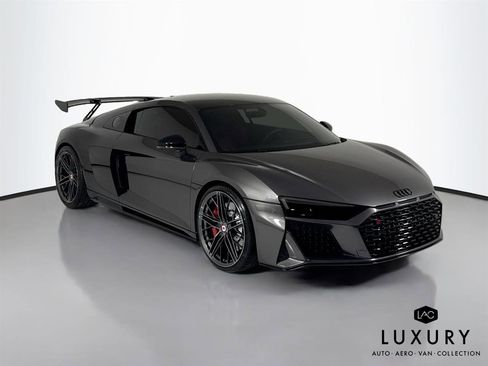 Used 2023 Audi R8 V10 performance image 3