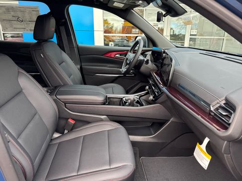 New 2026 Chevrolet Traverse Z71 w/ Driver Confidence Package image 4