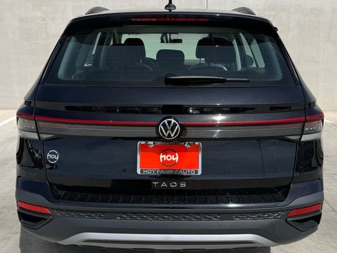 Used 2025 Volkswagen Taos S image 4