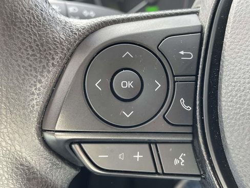 Used 2024 Toyota Corolla LE image 22