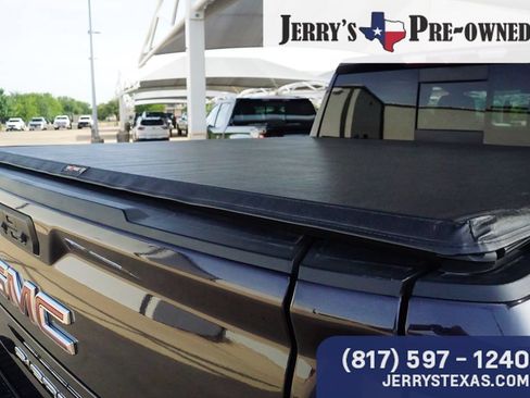 Used 2023 GMC Sierra 1500 AT4 w/ AT4 Premium Package AWD/4WD image 24