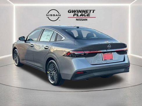 New 2026 Nissan Sentra SV w/ SV Convenience Package FWD image 7