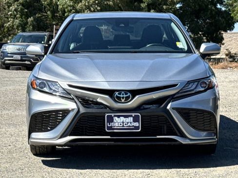 Used 2024 Toyota Camry XSE FWD image 11