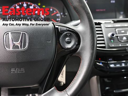 Used 2017 Honda Accord Sport Special Edition image 15