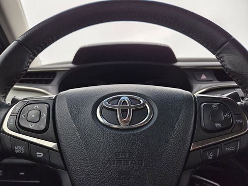 Used 2017 Toyota Avalon XLE w/ Carpet Mat Package FWD image 31