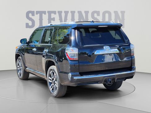 Used 2019 Toyota 4Runner Limited w/ Preferred Accessory Package AWD/4WD image 3